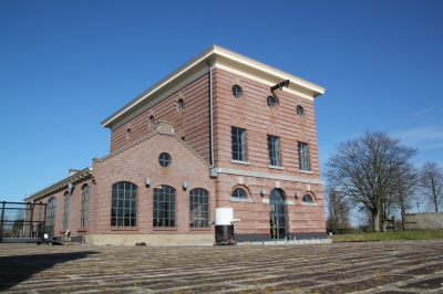 Pompgebouw Hellevoetssluis