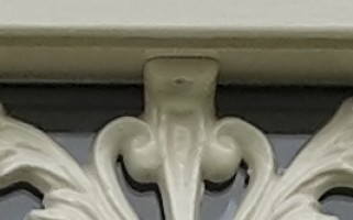 Op maat gemaakt - <strong>Bevestiging boven nok naar voren</strong>